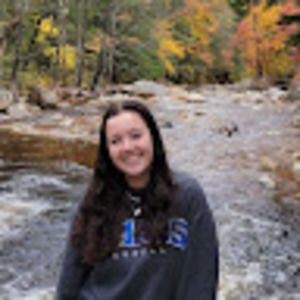 Meet your Posher, Michaela